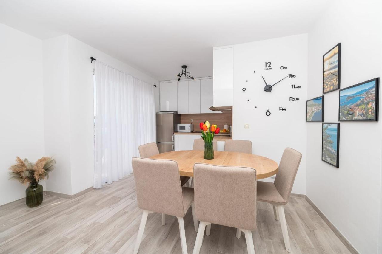 Erholung Free Garage Space Makarska